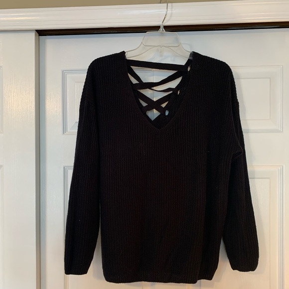 Willow & Clay Sweaters - Willow & Clay black sweater w/ back lace up detail